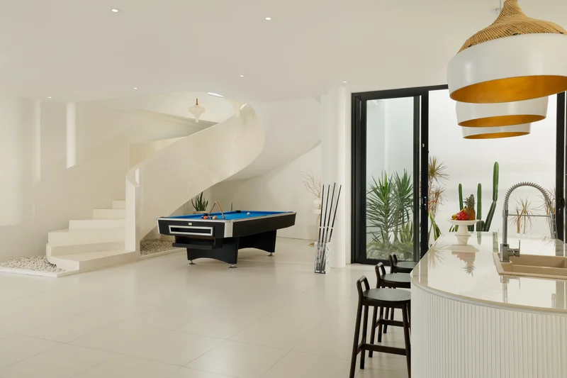 Villa 4 Kamar Mewah di Canggu