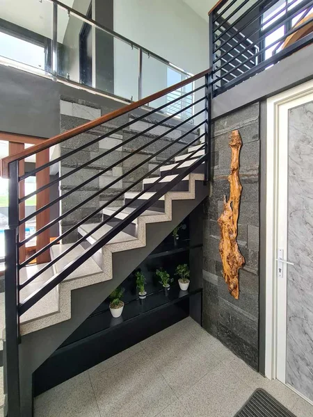 Villa Estetik Dengan View Persawahan di Kota Batu, Villa Cityscape
