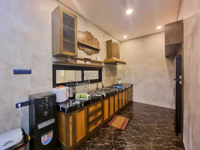 Villa 5 Kamar Industrial dekat Jatimpark 2 & BNS, Villa DeDayu