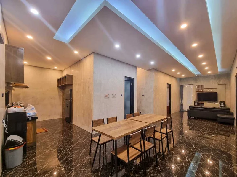 Villa 5 Kamar Industrial dekat Jatimpark 2 & BNS, Villa DeDayu