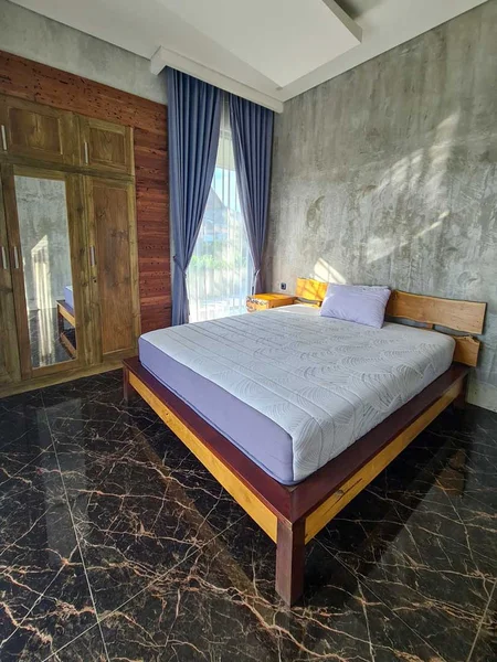 Villa 5 Kamar Industrial dekat Jatimpark 2 & BNS, Villa DeDayu