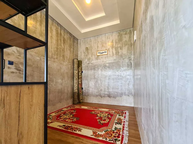Villa 5 Kamar Industrial dekat Jatimpark 2 & BNS, Villa DeDayu