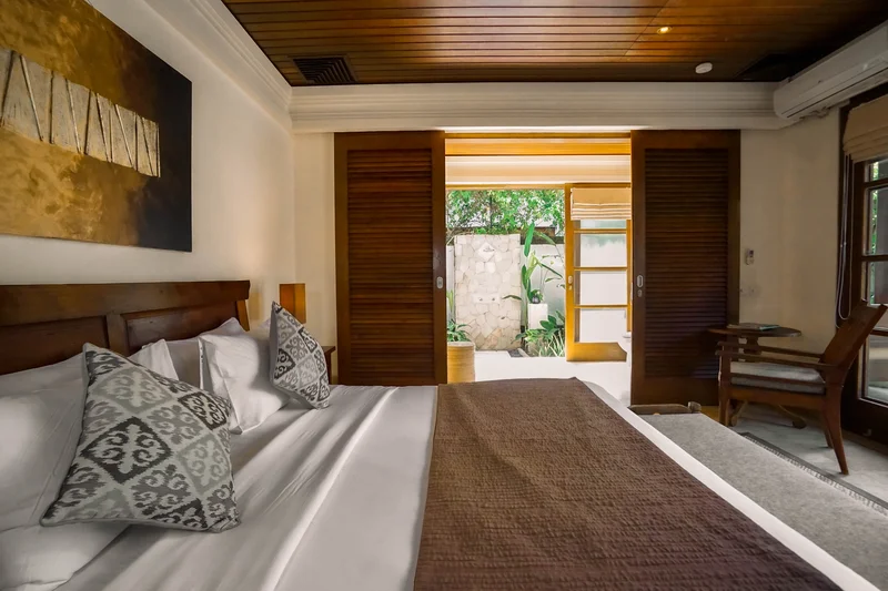 Villa Konsep Tropical di Jimbaran Bali