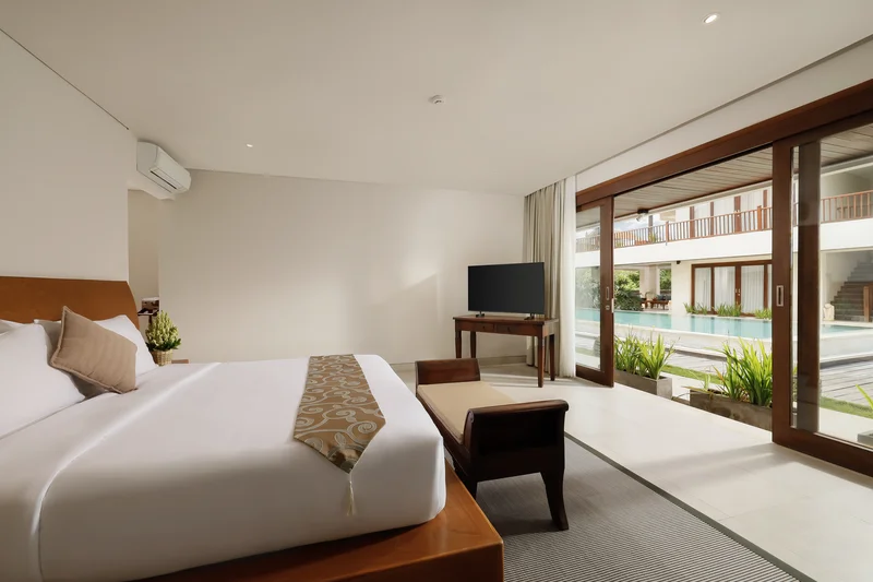 Villa 6 Kamar di Canggu Bali