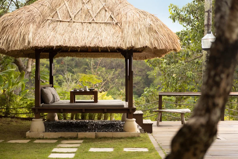 Villa 3 Kamar Kontemporer Jimbaran Bali, Villa Grasshopper