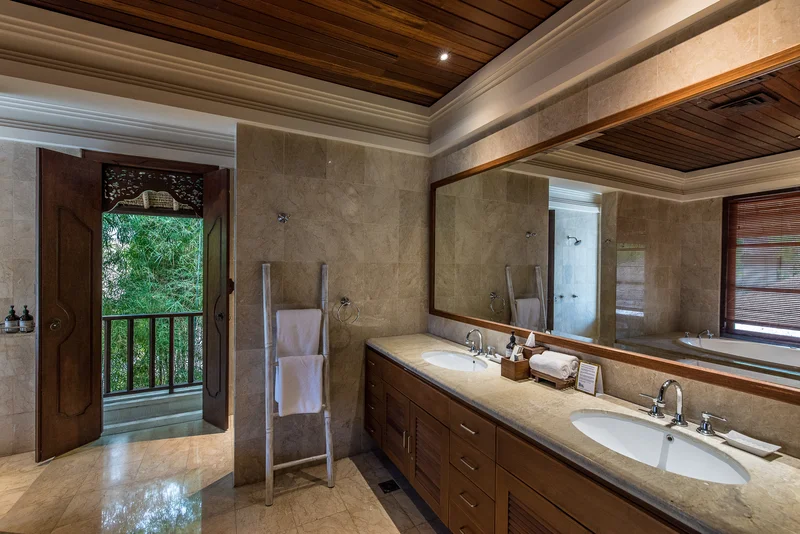 Villa 4 Kamar Tropical di Jimbaran Bali, Villa Senada