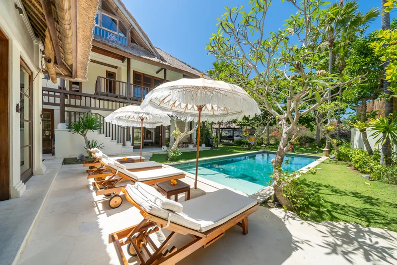 Villa 3 Kamar Dekat Teluk Jimbaran Bali, Villa Yasmine