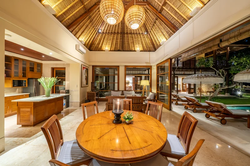 Villa 3 Kamar Dekat Teluk Jimbaran Bali, Villa Yasmine