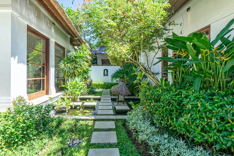 Villa 4 Kamar Eksklusif Daerah Jimbaran, Villa OHM