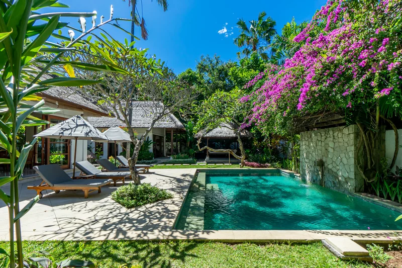 Villa 4 Kamar Eksklusif Daerah Jimbaran, Villa OHM