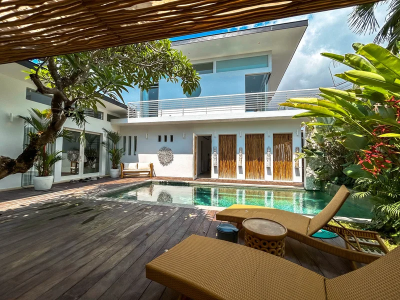 Villa 3 Kamar Dekat Pantai Segara Bali, Villa The Suar Sanur