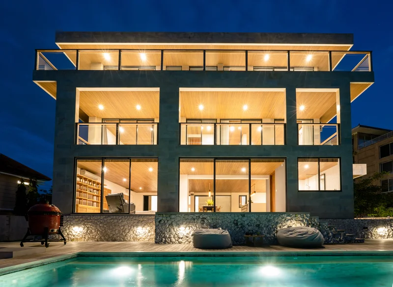 Villa 4 Kamar Eksklusif Modern Minimalis di Pecatu Bali, Villa Avocagolf