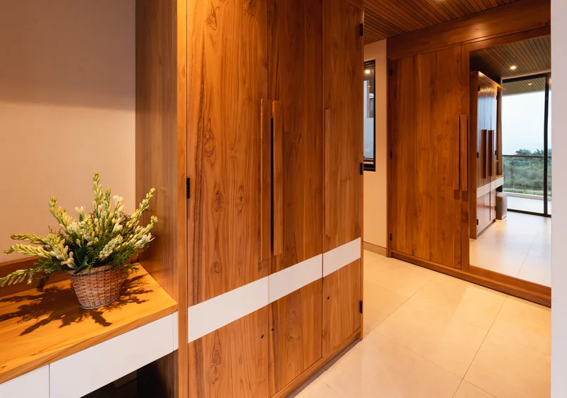 Villa 4 Kamar Eksklusif Modern Minimalis di Pecatu Bali, Villa Avocagolf