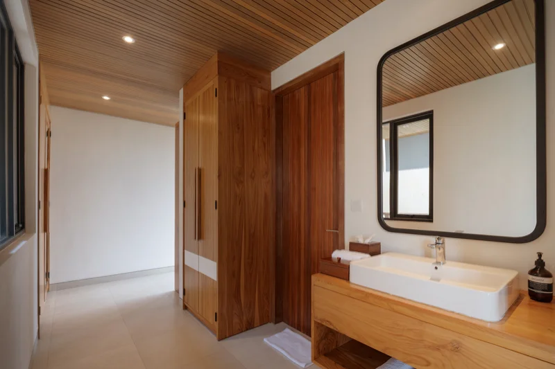 Villa 4 Kamar Eksklusif Modern Minimalis di Pecatu Bali, Villa Avocagolf
