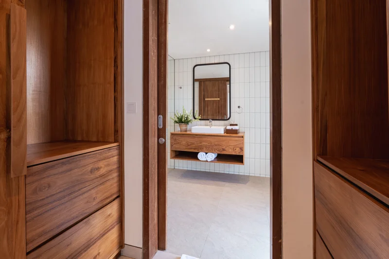 Villa 4 Kamar Eksklusif Modern Minimalis di Pecatu Bali, Villa Avocagolf