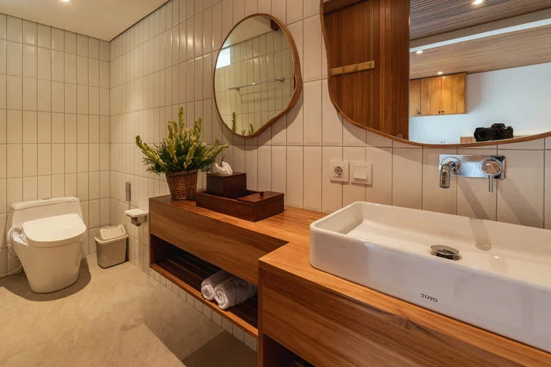 Villa 4 Kamar Eksklusif Modern Minimalis di Pecatu Bali, Villa Avocagolf
