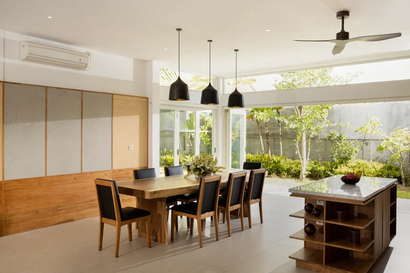 Villa 5 Kamar di Pusat Kota Bali, Villa Christie