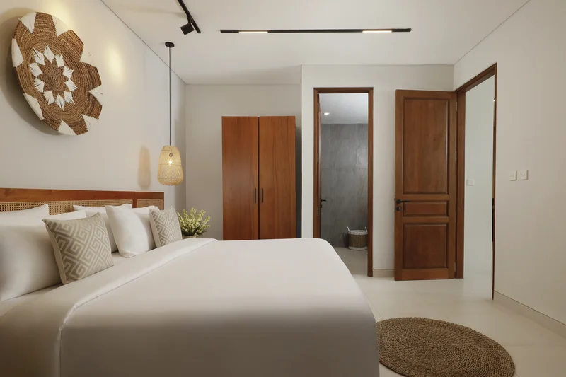 Villa 4 Kamar di Dekat Seminyak Square, Villa Ananya