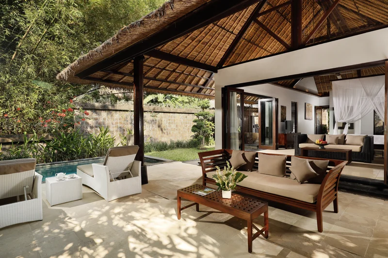 Villa 6 Kamar Tabanan Bali, Villa Omecure